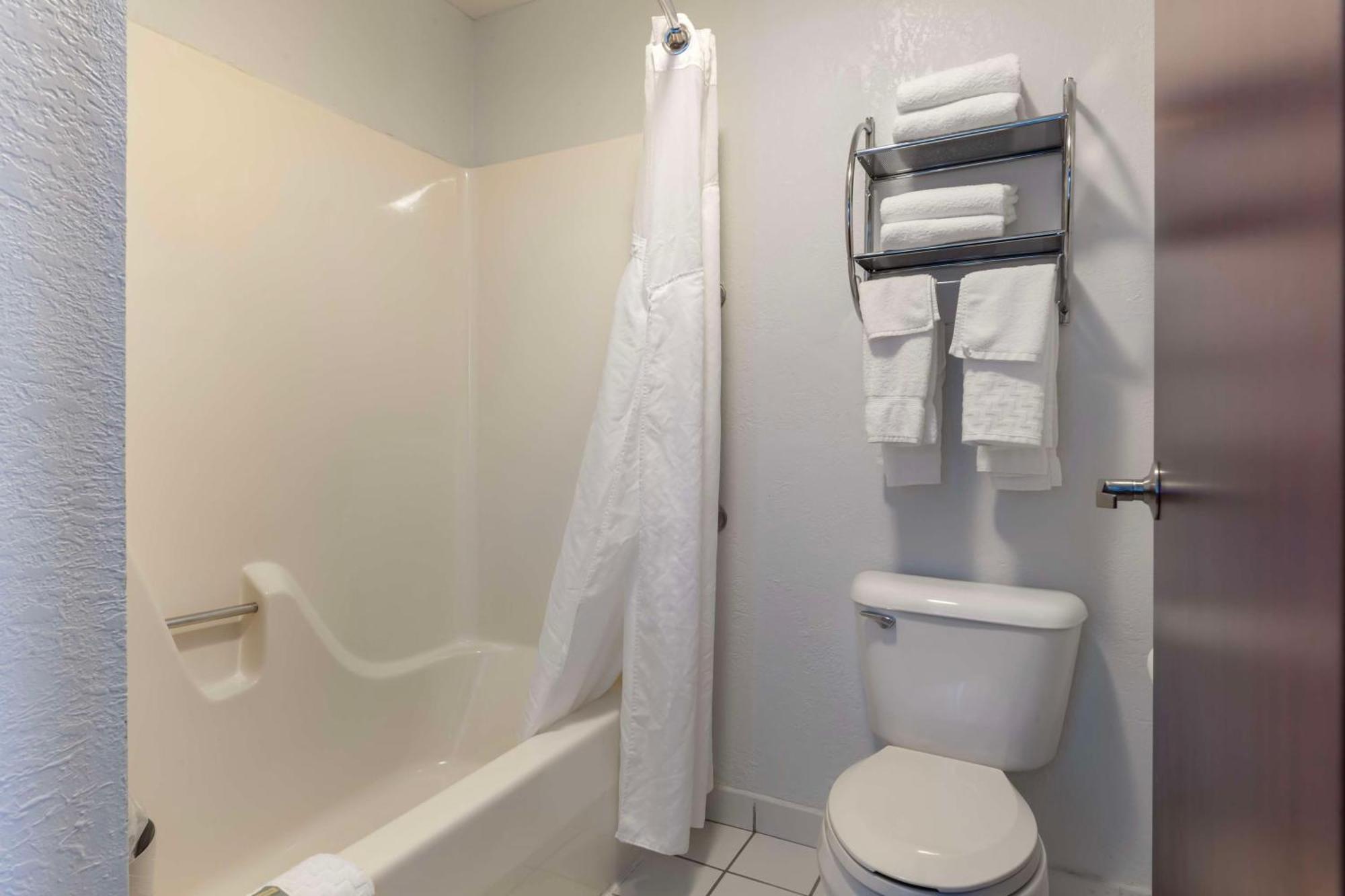 Best Western Sycamore Inn Bagian luar foto